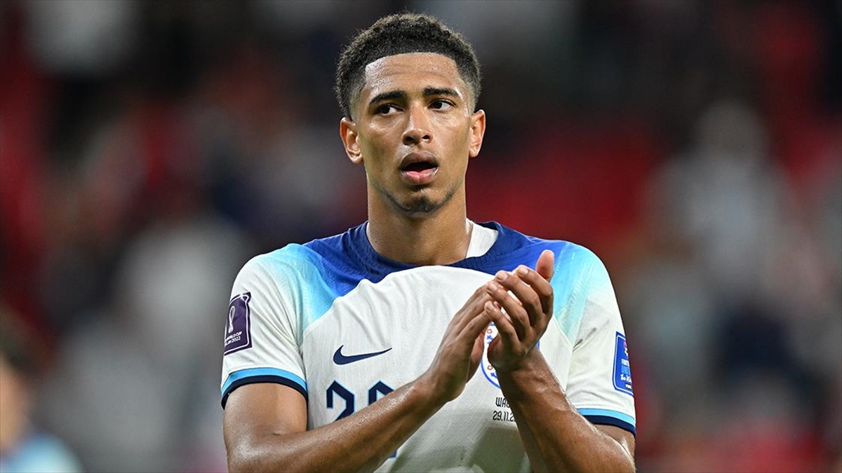 Real Madrid, İngiliz Futbolcu Jude Bellingham'ın Transferini Açıkladı