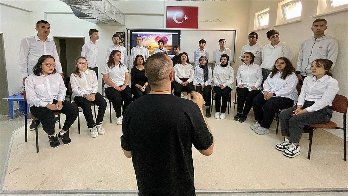 Eskişehir'in Özel Sesleri Müziğin Ritmiyle Sahnede Buluştu