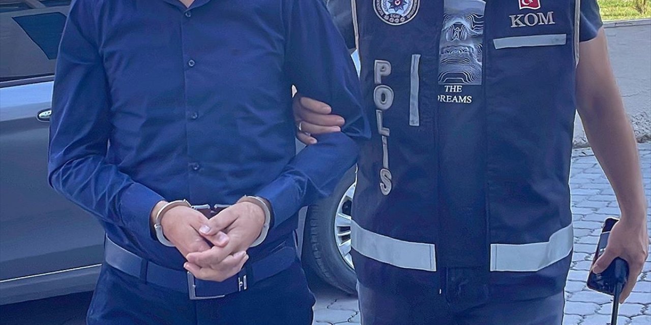 Ankara Merkezli 8 İlde Fetö'ye Yönelik Operasyonlarda 25 Şüpheli Yakalandı