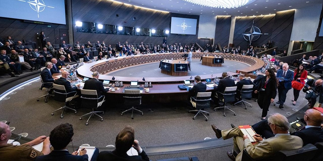 Türk Savunma Sanayisi Şirketleri Nato Savunma Bakanlarıyla Bir Araya Geldi