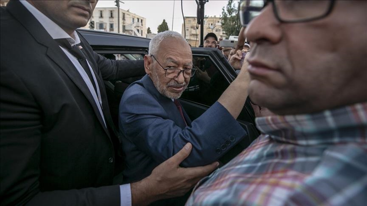 Tunus'ta İki Ay Önce Tutuklanan Nahda Lideri Gannuşi’nin Yargılanma Süreci Devam Ediyor