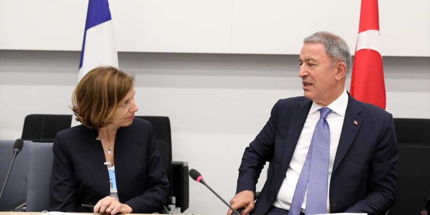 Milli Savunma Bakanı Akar İle Fransız Mevkidaşı Görüştü