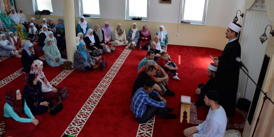 Srebrenitsa'nın 'Adalet Savaşçısı' Annesi Unutulmadı