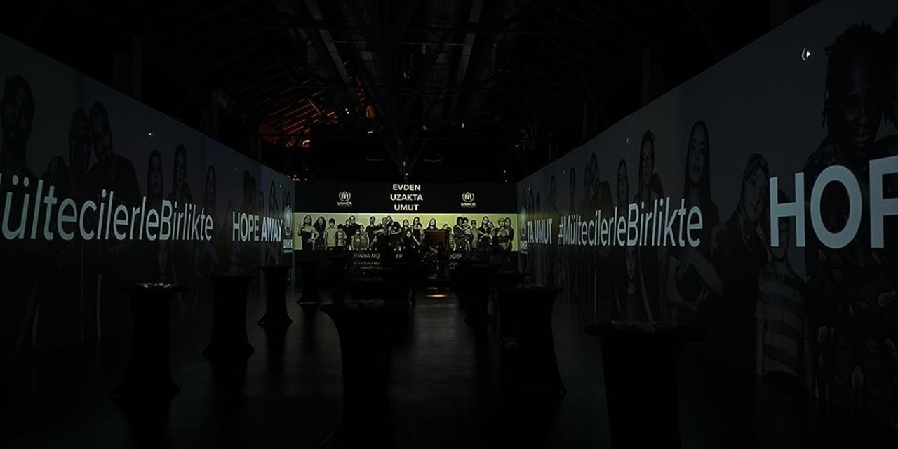 Ankara'da "Evden Uzakta Umut" Dijital Sergisi Açıldı