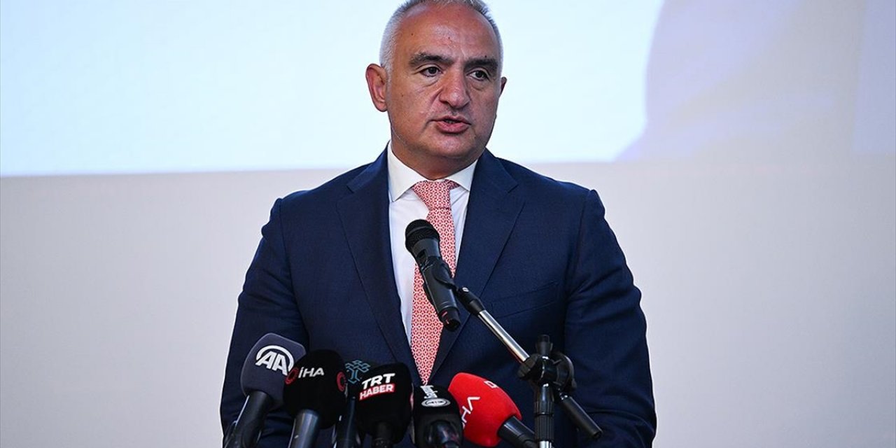 Bakan Ersoy: 2023 Turizm Hedeflerimizi 60 Milyon Turist Ve 56 Milyar Dolar Gelir Olarak İlan Ettik