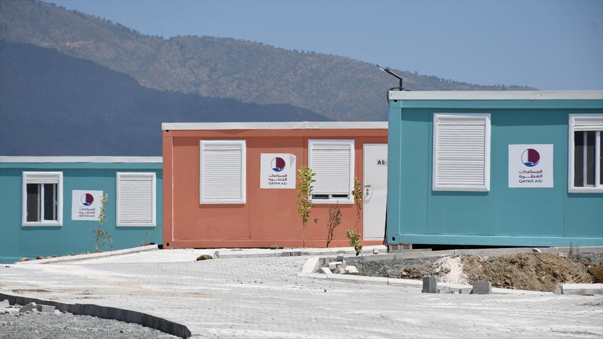 Hatay'da Yapımı Tamamlanan Katar-2 Konteyner Kenti'nin Teslimi Yapıldı