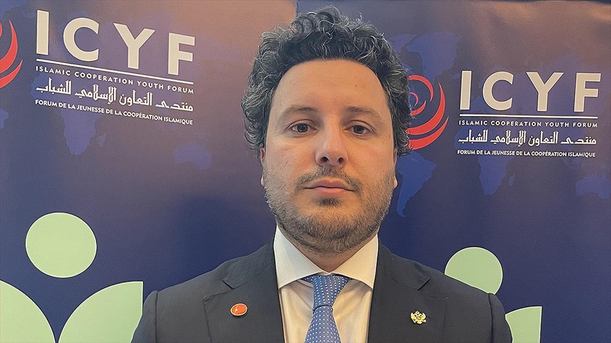 Karadağ Başbakanı Abazovic, Türkiye'nin Balkanlar'da Kilit Ülke Konumuna Geldiğini Söyledi