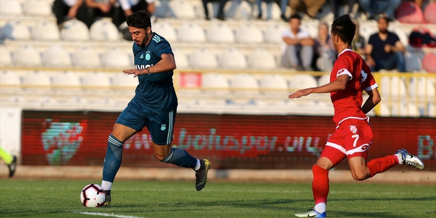 Yeni Bir Ozan Göstermek İstiyorum