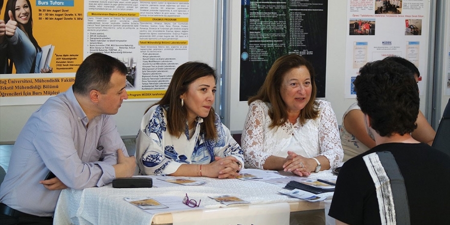 Tekstil Mühendisliği Seçene Asgari Ücret Düzeyinde Burs