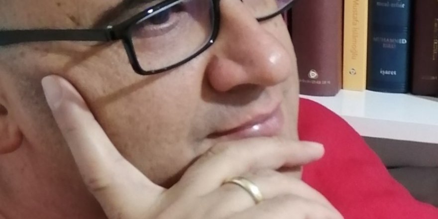 ONUR AKBAŞ yazdı: TÜRKÇÜLÜĞE HARAM DEMİŞ MOLLALAR