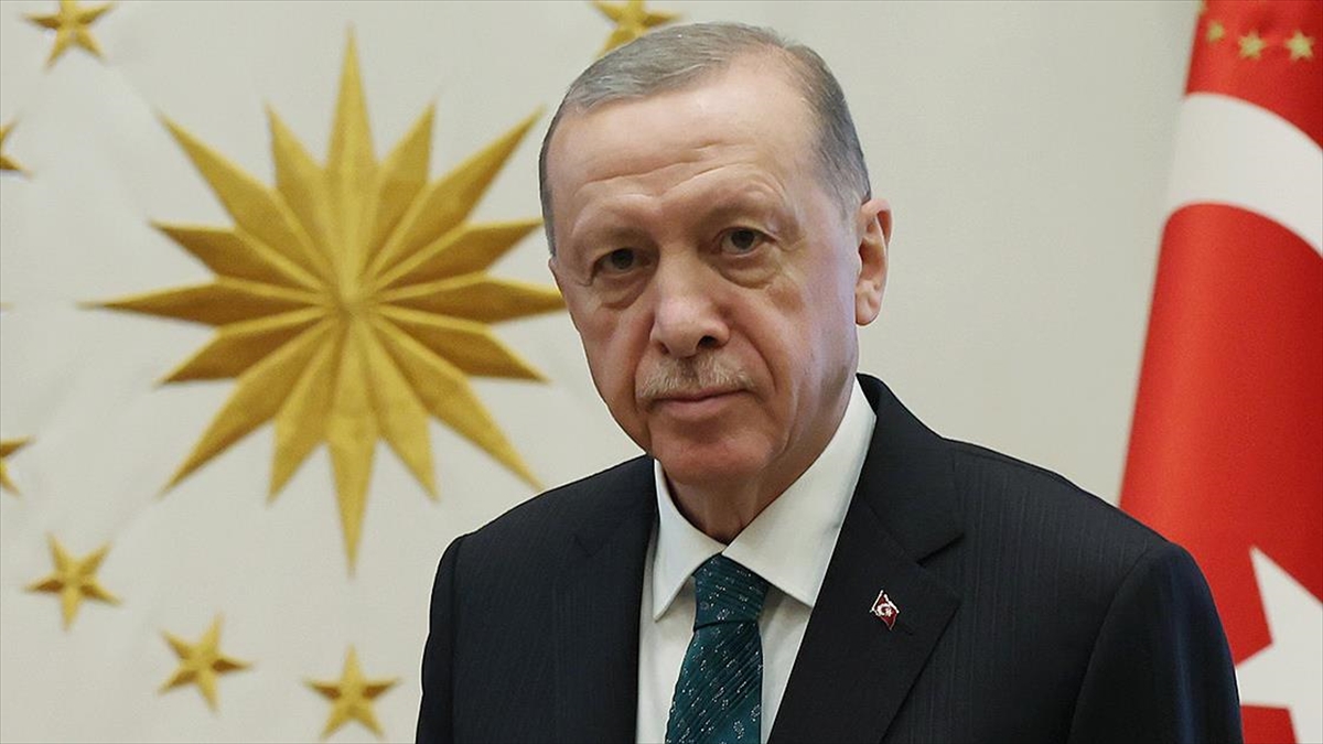 Cumhurbaşkanı Erdoğan, Şehit Cinkara'nın Ailesine Başsağlığı Mesajı Gönderdi
