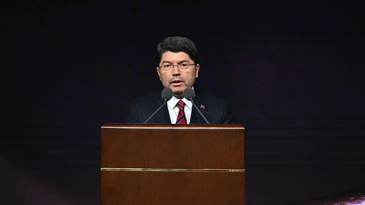 Adalet Bakanı Tunç: Toplum Düzeninin Esası Adalettir
