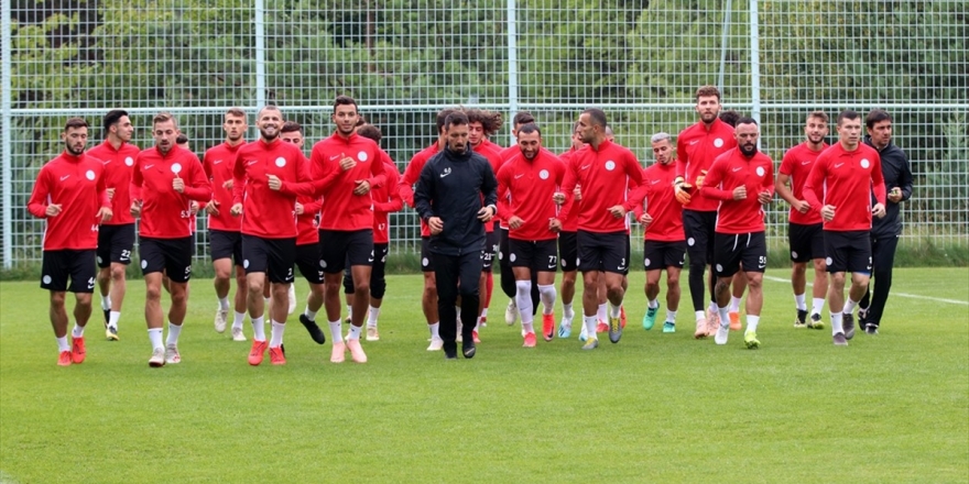 Çaykur Rizespor 'Sıfırdan' İnşa Ediliyor