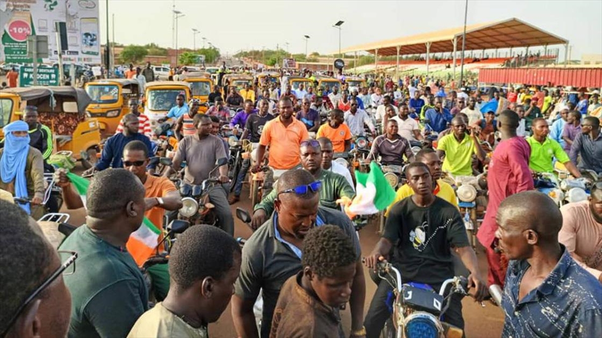 Nijer Ordusu, Darbecilere Destek Verdiğini Açıkladı