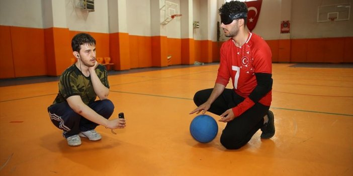 Üniversiteli Genç Kendisi Gibi Görmeyenler İçin Bilgisayar Oyunu Tasarlıyor