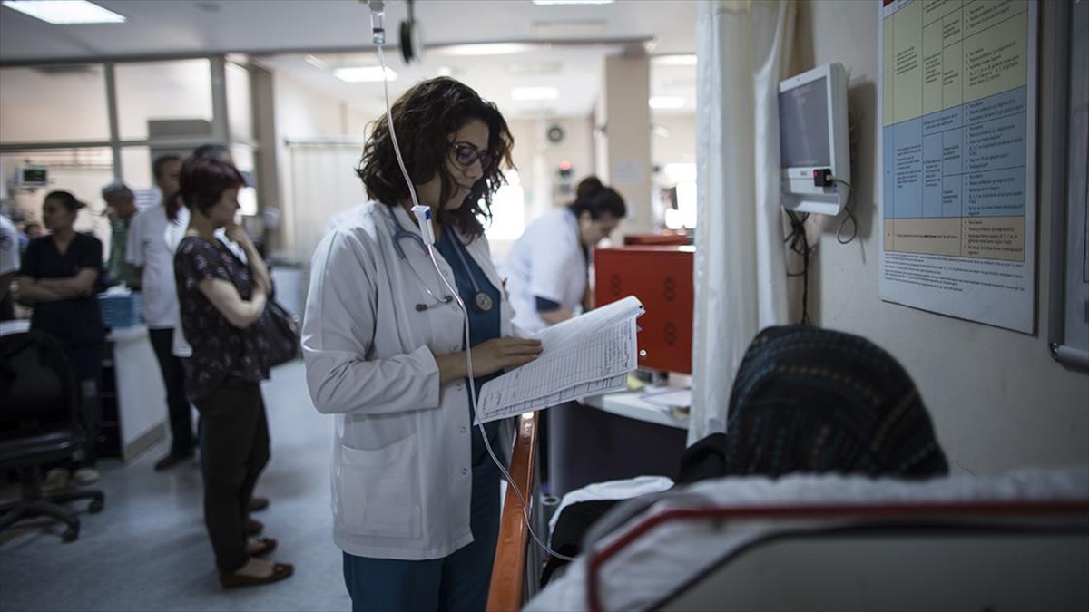 Medyada Görüş Belirtmeye "Taahhütname" Şartı