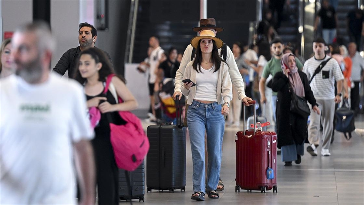 İstanbul Havalimanı 17-23 Temmuz'da Avrupa'nın En Yoğun Havalimanı Oldu