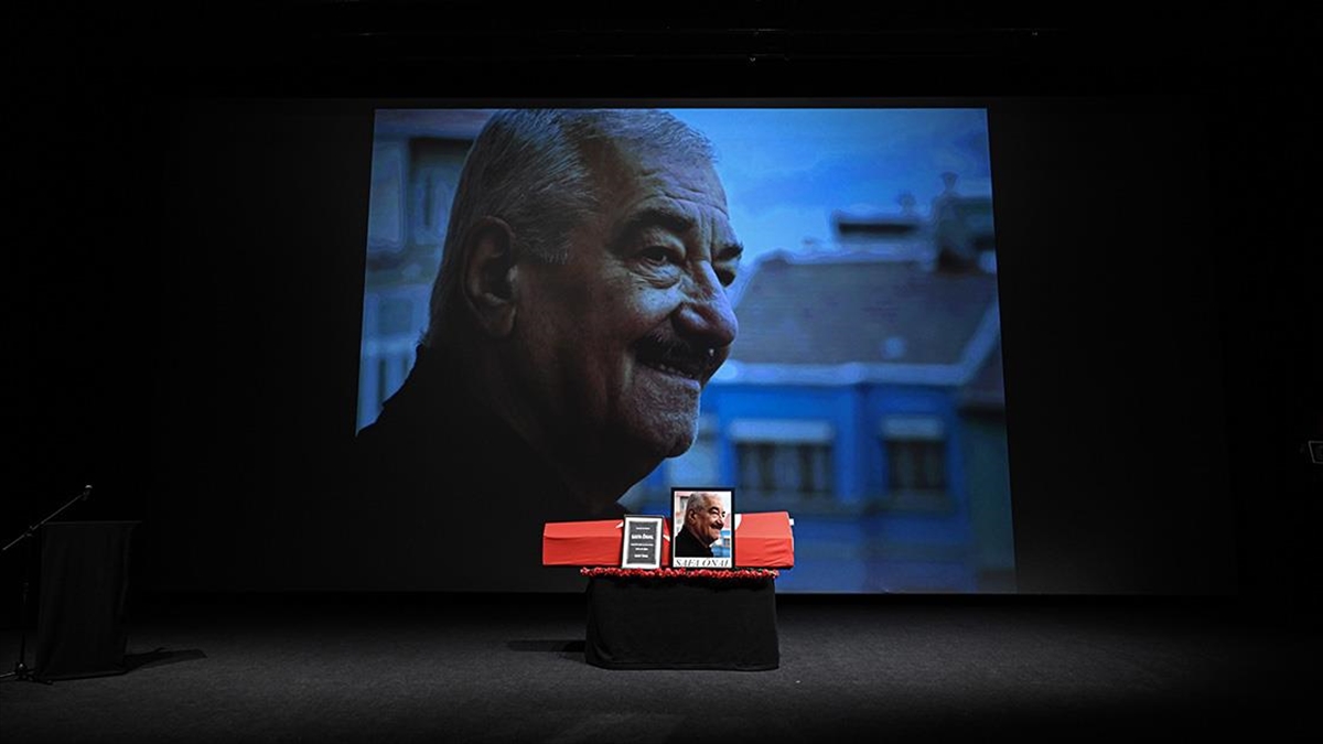 Usta Senarist Safa Önal İçin Tören Düzenlendi