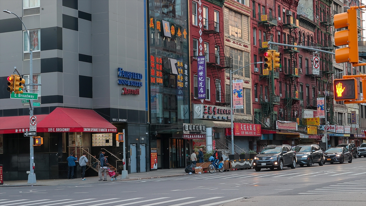 Abd'de Hristiyanları Çin'de İncil Dağıtacağı Vaadiyle 33 Milyon Dolar Dolandıran Kişi Aranıyor