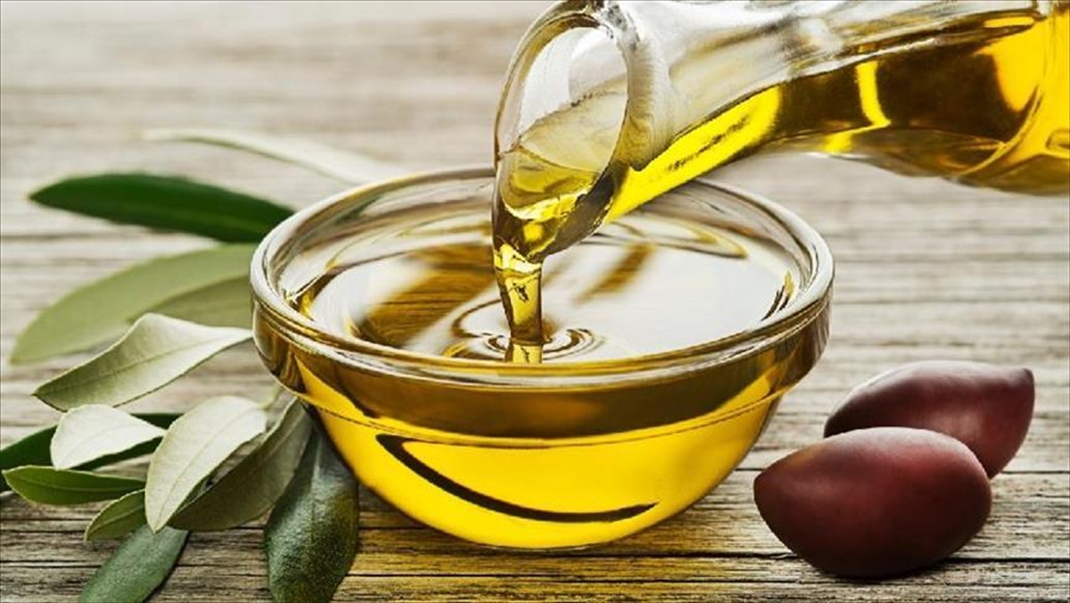 Avrupa Zeytinyağında Kriz Yaşarken Türkiye Rekor Üretim Ve Stokuna Güveniyor