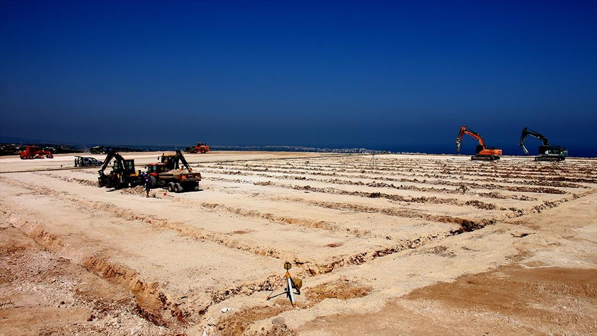 Hatayspor'un Mersin'de Kullanacağı 2 Sahada Çalışmalar Devam Ediyor