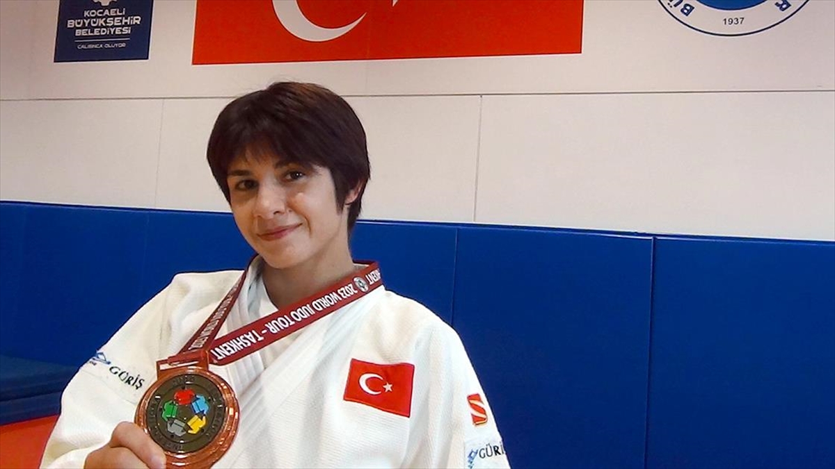 Genç Judocu 2024 Paris Olimpiyatları'na Kota Alma Yolunda İlerliyor