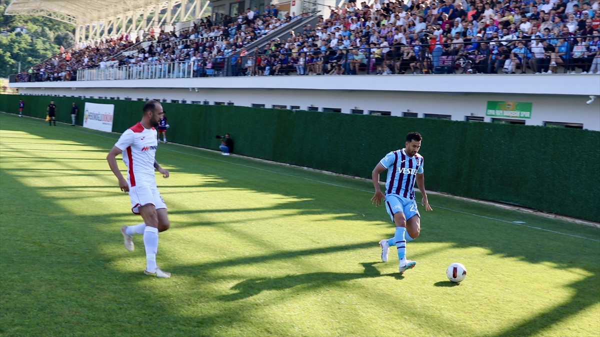 Trabzonspor Hazırlık Maçında 1461 Trabzon Fk'yi 5-0 Yendi