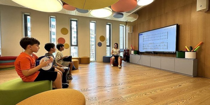 Akm Çocuk Sanat Merkezi, Çocukları Sosyal Ve Sanatsal Etkinliklerle Buluşturuyor