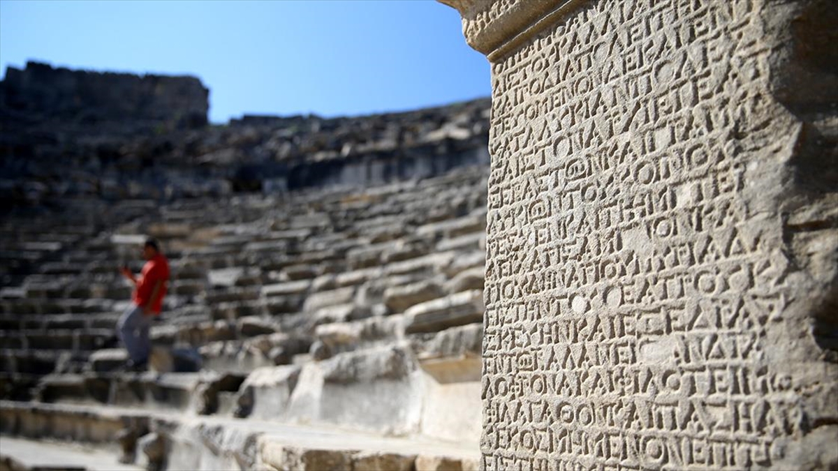 Tlos Antik Kenti’nin Tiyatrosu 2025’e Hazırlanıyor