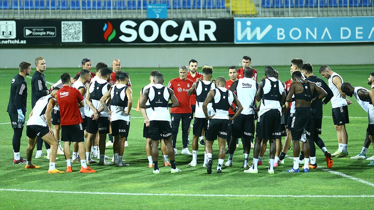 Beşiktaş, Süper Lig'de Yeni Sezonu Yarın Fatih Karagümrük Deplasmanında Açacak