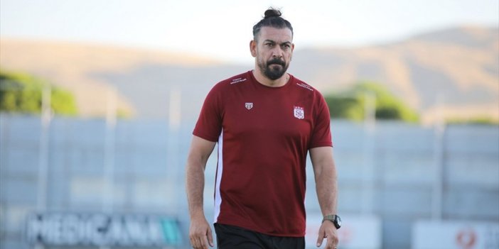 Sivasspor Teknik Direktörü Servet Çetin, Gaziantep Fk Maçını Değerlendirdi