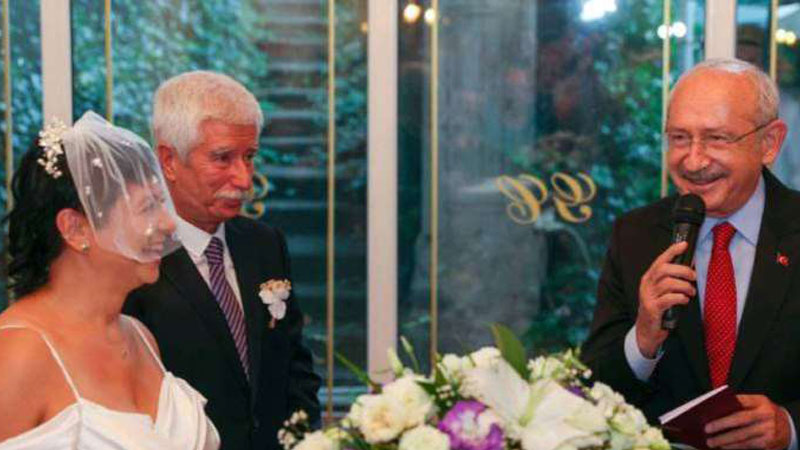 Kılıçdaroğlu nikah şahidi oldu