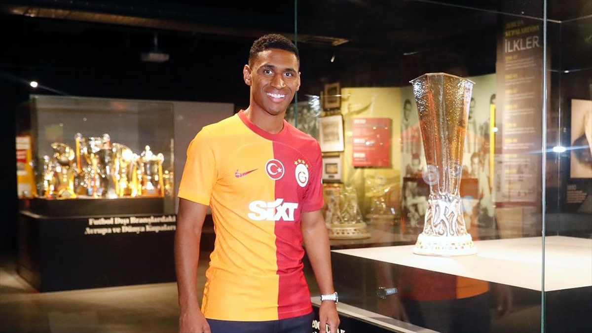 Galatasaray, Tete'yi Uefa'ya Bildirilen Kadroya Ekledi