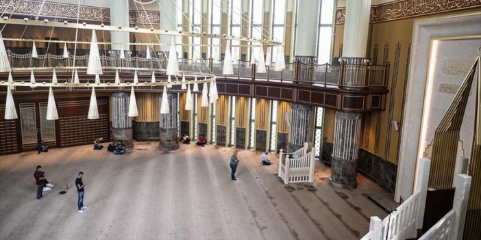 Taksim Camii, İbadetin Yanı Sıra Kültür-sanat Etkinliklerine Ev Sahipliği Yapıyor