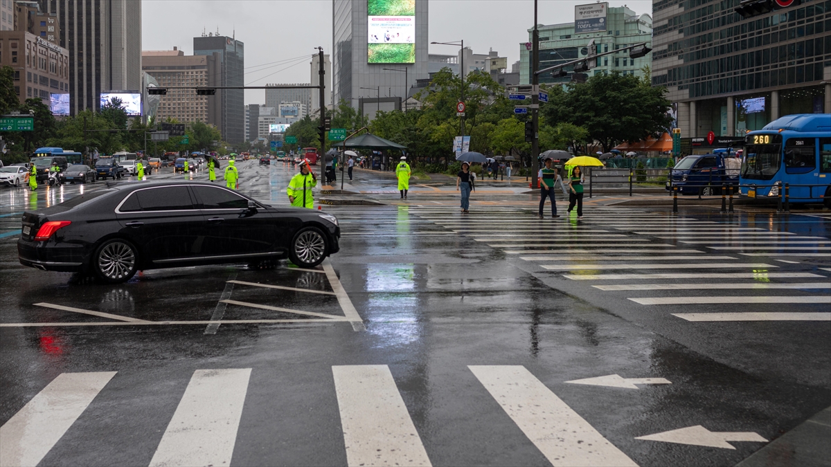 Güney Kore 6 Yıl Sonra İlk Kez Hava Saldırısı Tatbikatı Gerçekleştirdi