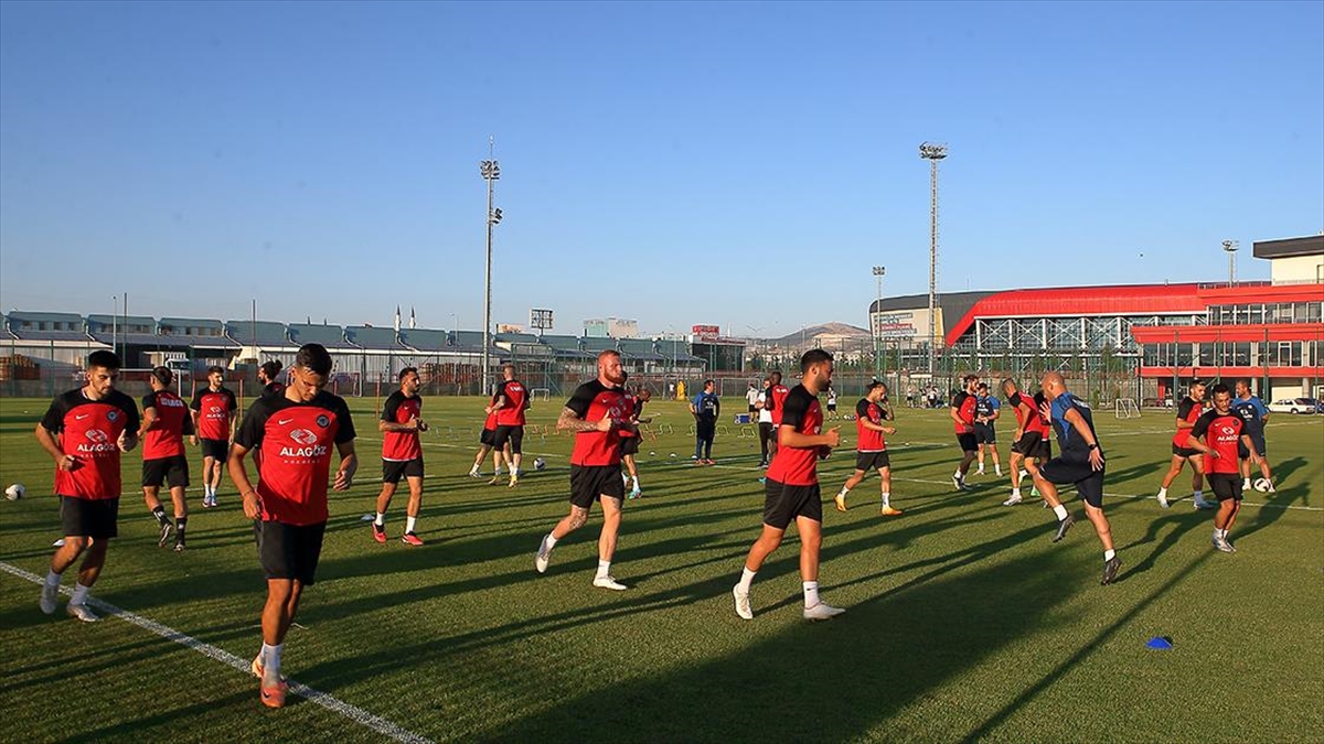 Ahlatcı Çorum Fk'de Hedef Trendyol 1. Lig'e Renk Katmak