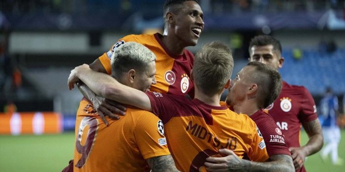 Galatasaray "devler Ligi" İçin Sahaya Çıkıyor