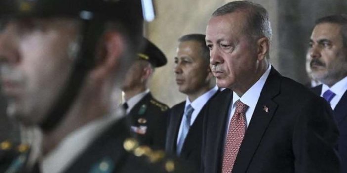 Anıtkabir’de ‘Reis’ sloganları!