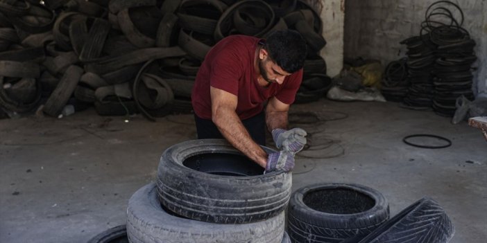 Gazzeli Genç Hayata Geçirdiği "çevre Dostu" Projeyle Eski Lastikleri Ekonomiye Kazandırıyor
