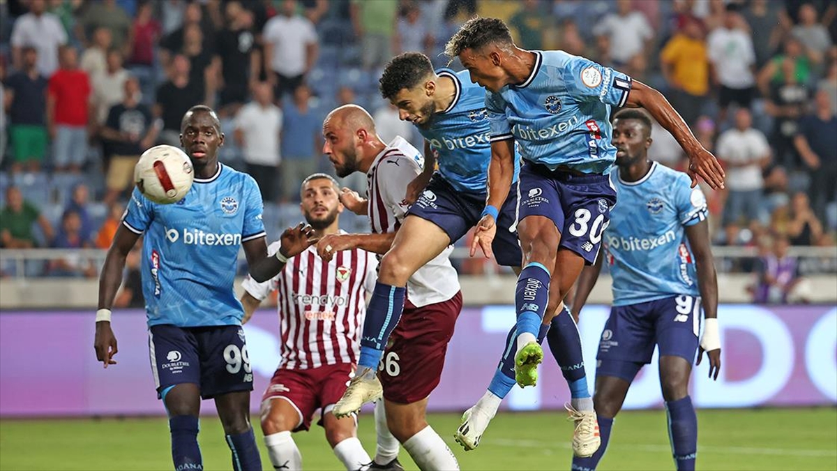 Atakaş Hatayspor İle Yukatel Adana Demirspor 3-3 Berabere Kaldı