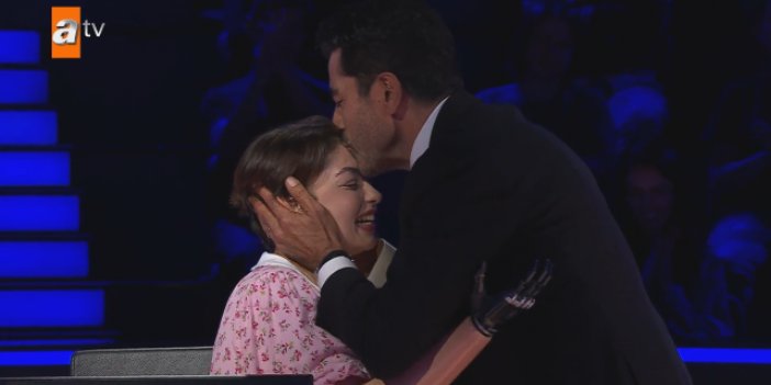 Kim Milyoner Olmak İster'de duygulandıran sahneler...