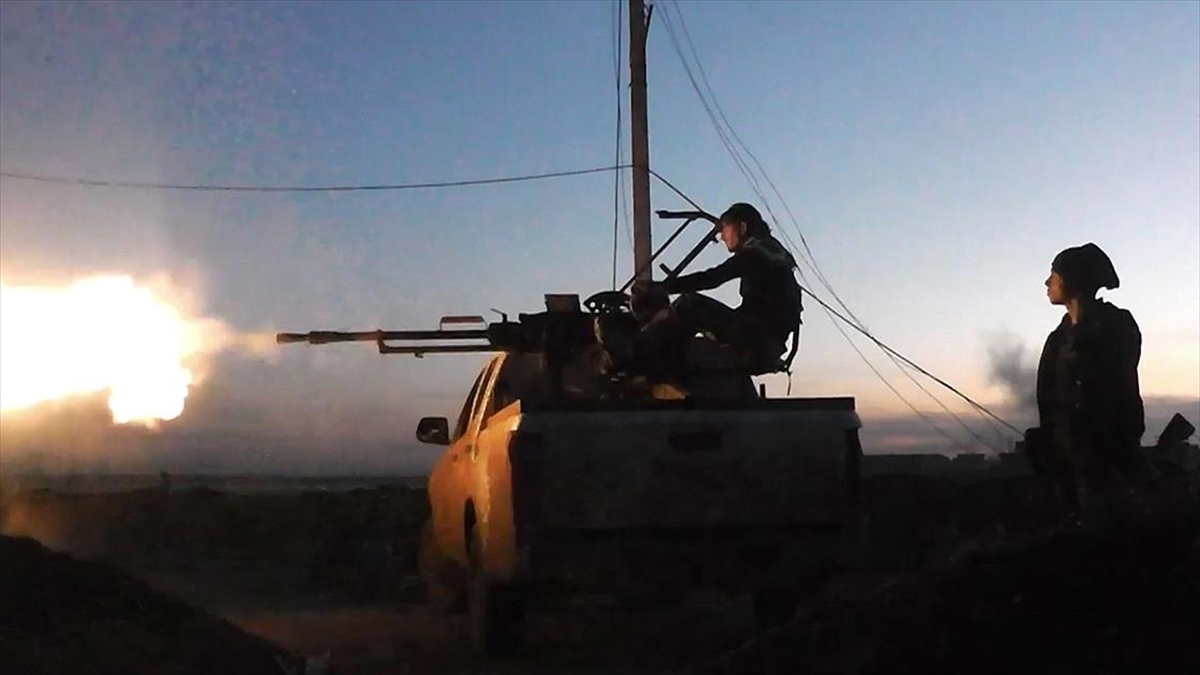 Deyrizor'da Pkk/ypg Baskısı Altındaki Arap Aşiretleri İle Terör Örgütü Arasındaki Çatışmalar 10. Gününde