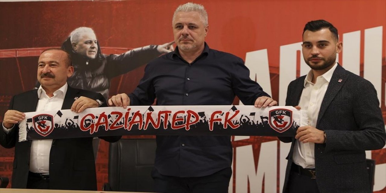 Gaziantep FK, Rumen Teknik Direktör Sumudica İle Sözleşme İmzaladı