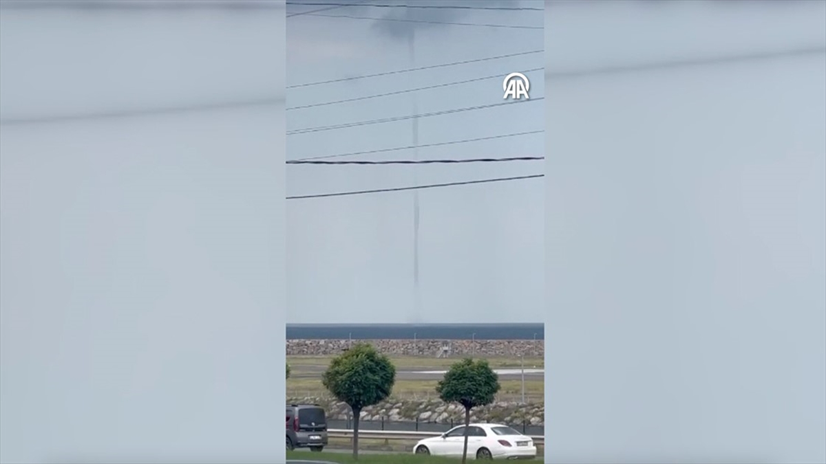 Ordu'da Denizde Çıkan Hortum Görüntülendi