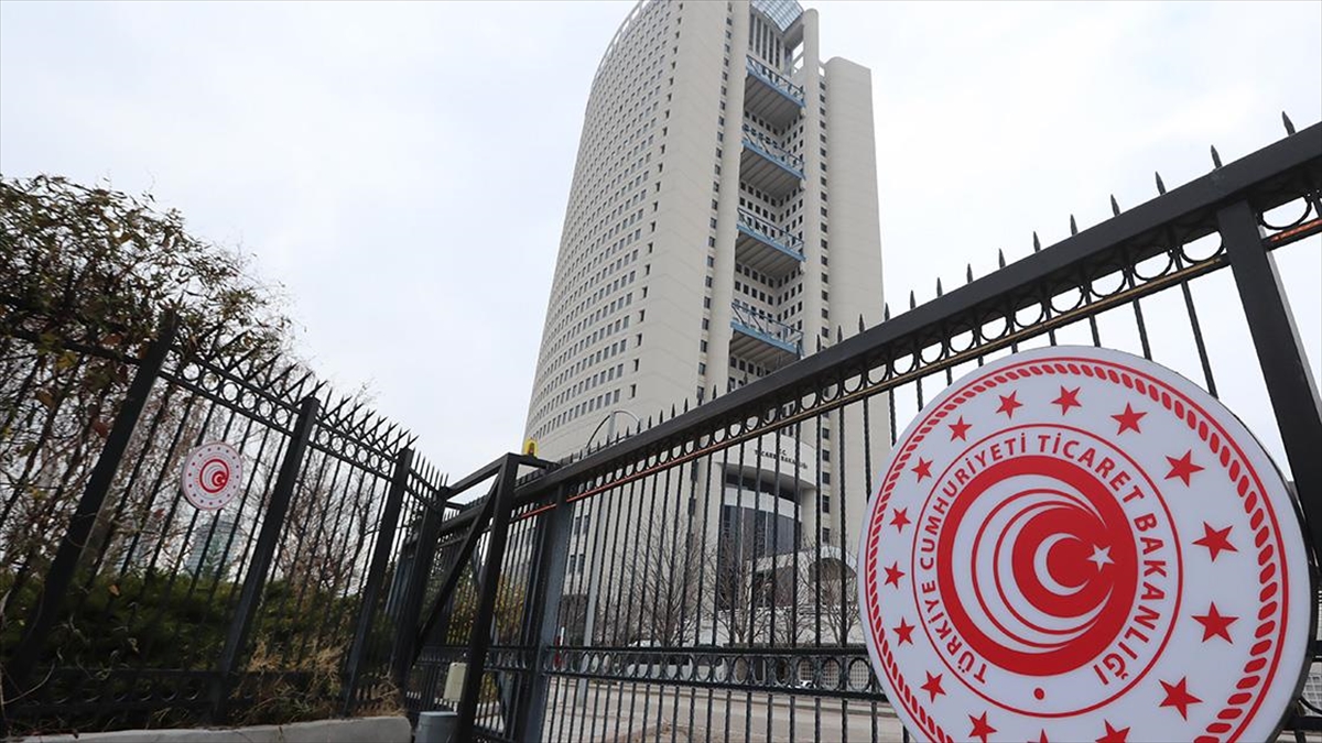 Ticaret Bakanlığının Fahiş Fiyat Ve Stokçuluğa Karşı Tedbirleri Piyasayı Rahatlattı