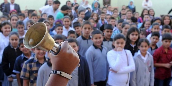 20 Milyon öğrenci okula döndü