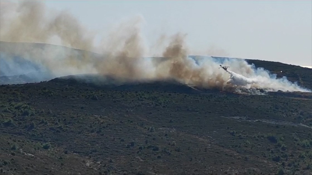 İzmir Çeşme'de Otluk Alandaki Yangın Yaklaşık 19 Saatte Kontrol Altına Alındı