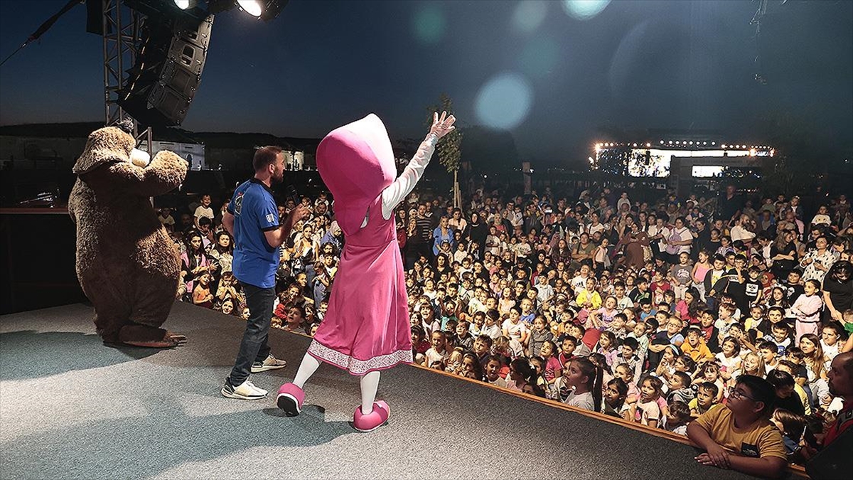 Troya Kültür Yolu Festivali'nde Kültür Sanat Etkinlikleri Halkla Buluşmaya Devam Ediyor