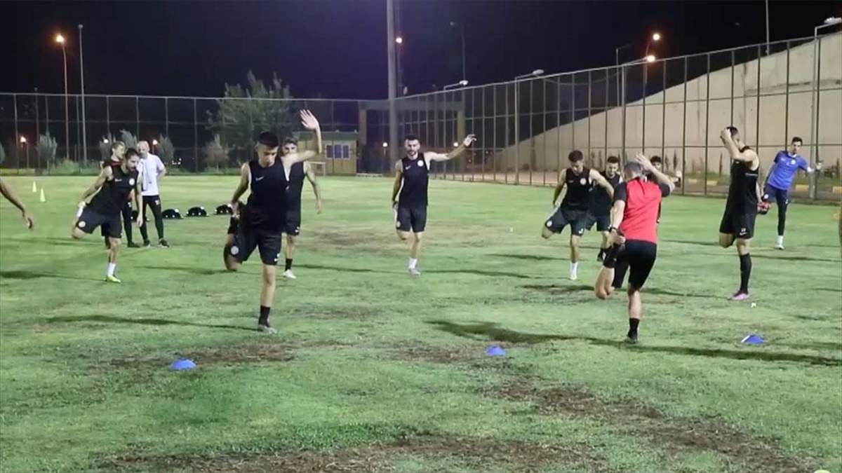 10 Maçtır Yenilmeyen Şanlıurfaspor'da Hedef Süper Lig