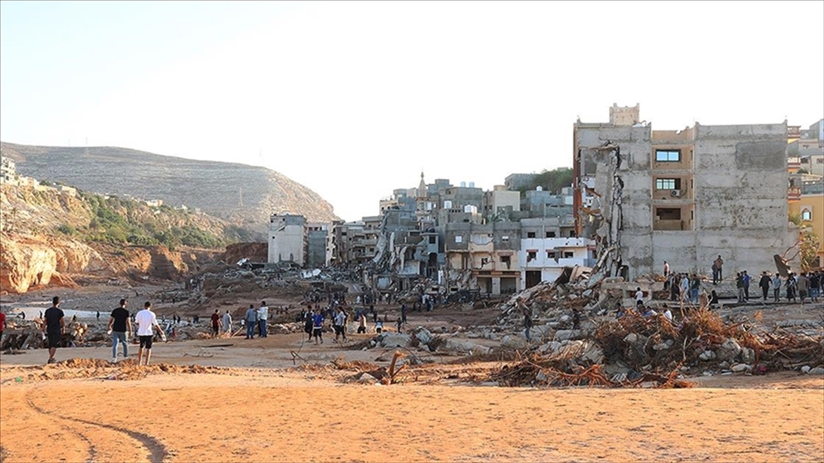 Sel Felaketinin Ardından Libya'ya 17 Ülkeden 38 Yardım Uçağı Ulaştı